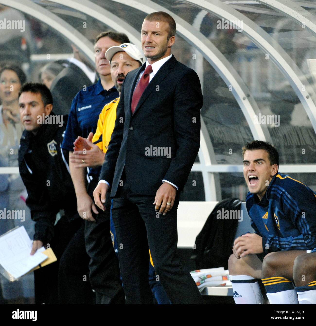 David beckham suit hi-res stock photography and images - Alamy