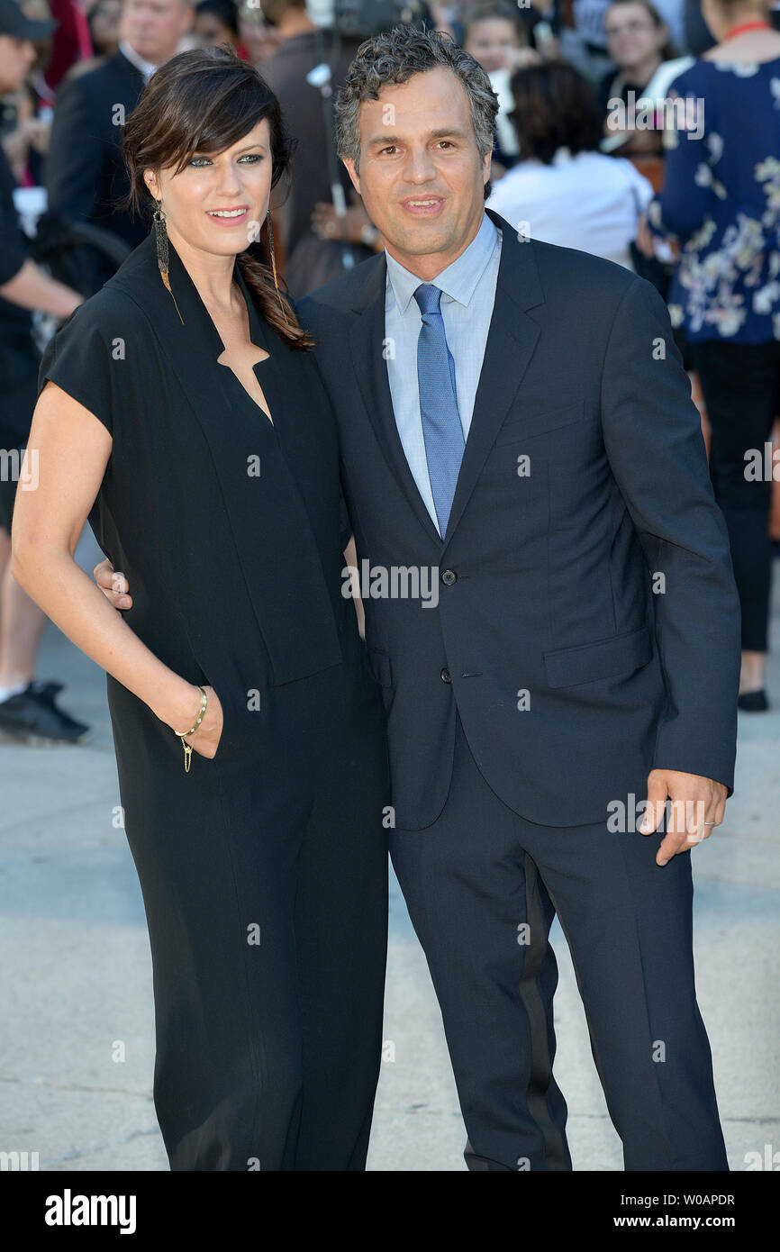 Mark Ruffalo And Wife Sunrise Coigney High Resolution Stock Photography ...