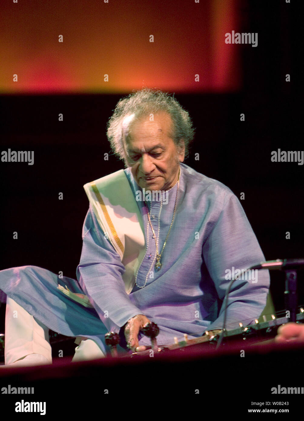 Daughter ravi shankar hires stock photography and images Alamy