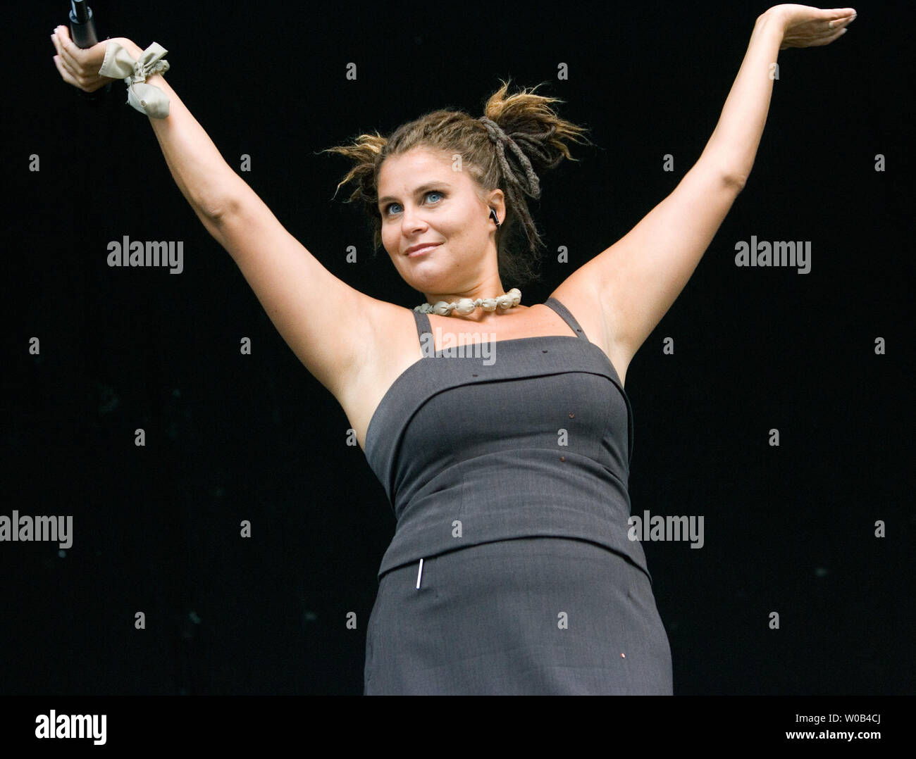 Kavkaz jinsiy aloqa 2012 Uy 2 jinsiy mushuk klitoris da shifokor