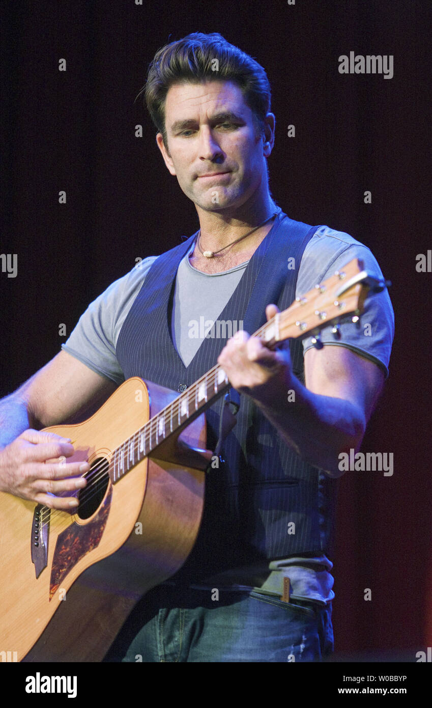 Australian singer Pete Murray performs to an intimate but enthusiastic crowd including many Australian expats at the Rio Theatre in Vancouver, British Columbia, June 29, 2014 as he kicks off a cross Canada tour to support his November 2013 self-titled EP release which was exclusive to Canada and includes many of his most well-known songs. Murray who has several albums which have reached number one on the Australian music charts will be playing select dates alongside renowned Canadian artists including JUNO Award winners Matthew Good, Chantal Kreviazuk and Serena Ryder.  UPI/Heinz Ruckemann Stock Photo