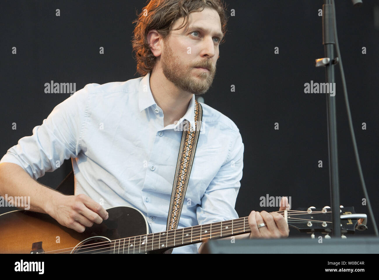 Lead singer Tony Dekker and the Great Lake Swimmers perform during the ...