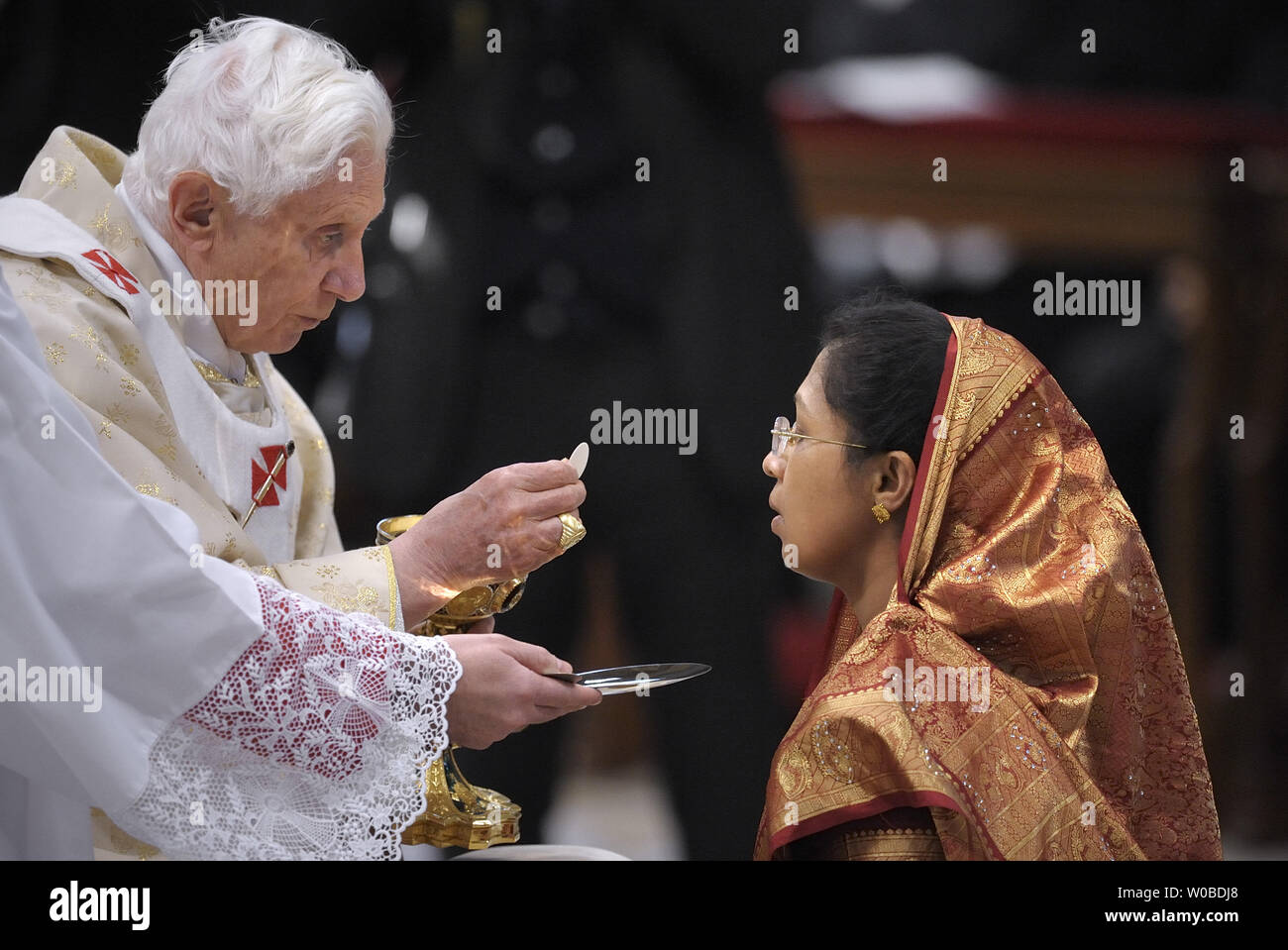 Pope Benedict XVI leads the mass in Solemnity of the Chair of St Peter ...