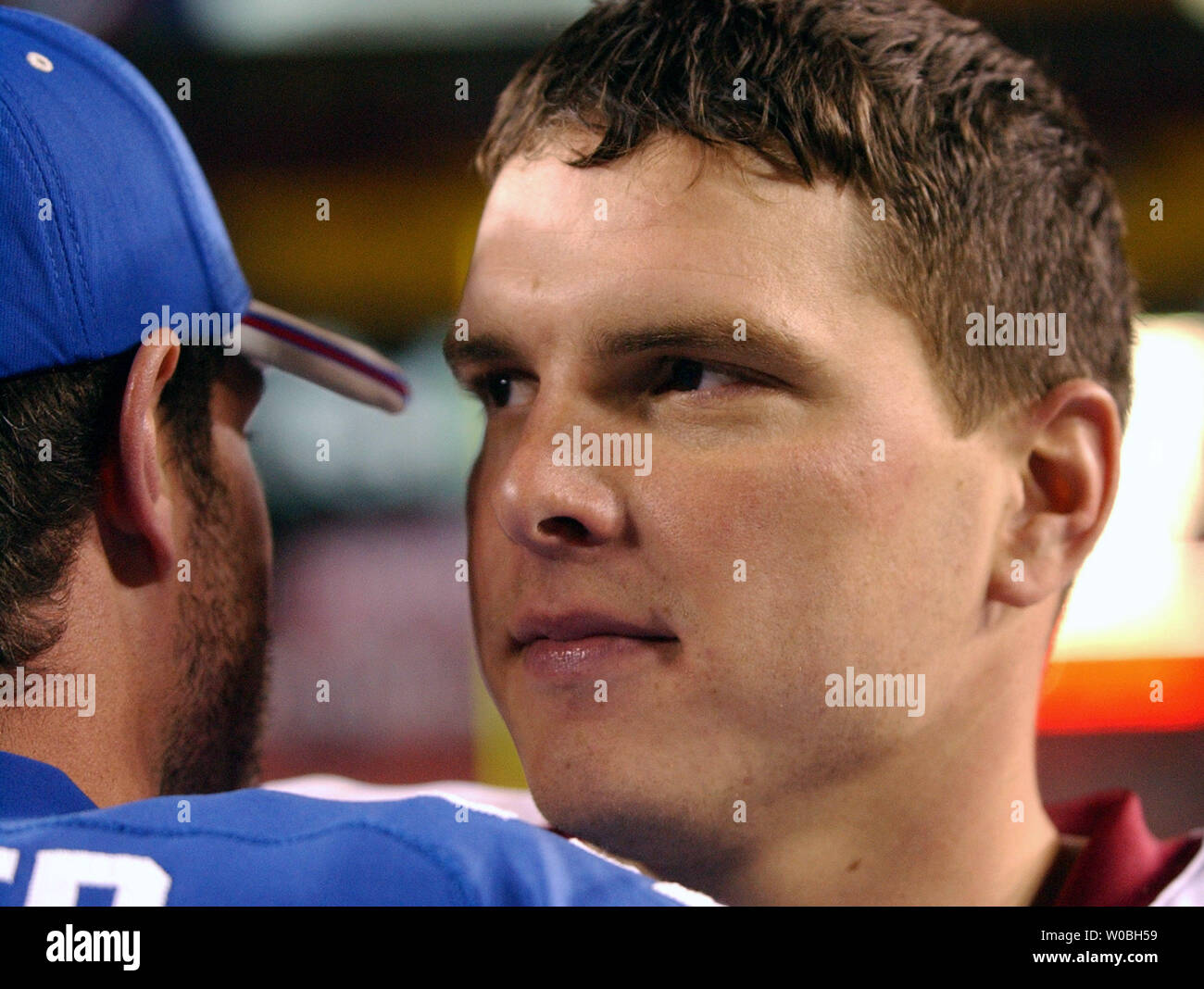 File:US Navy 050212-N-6504N-002 New York Giants quarterback Kurt Warner,  and his wife