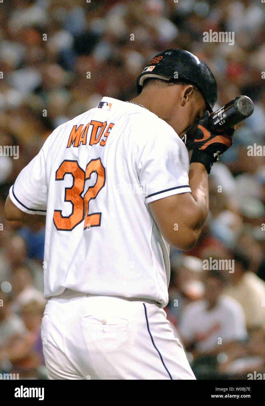 San Francisco Giants' Austin Slater (13), Luis Matos (29), and