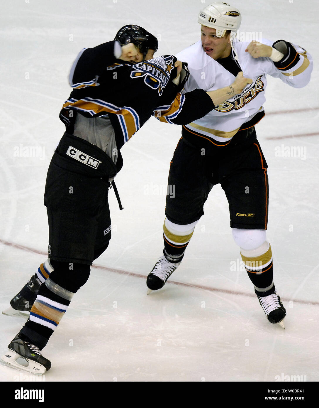 2007 Shawn Thorton Game Worn, Signed Anaheim Ducks Stanley Cup Game, Lot  #82265