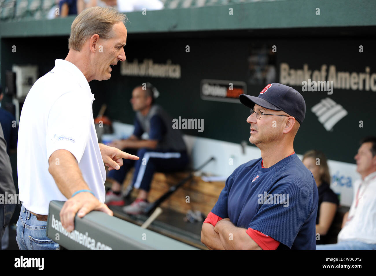 Red sox manager terry francona hi-res stock photography and images - Alamy