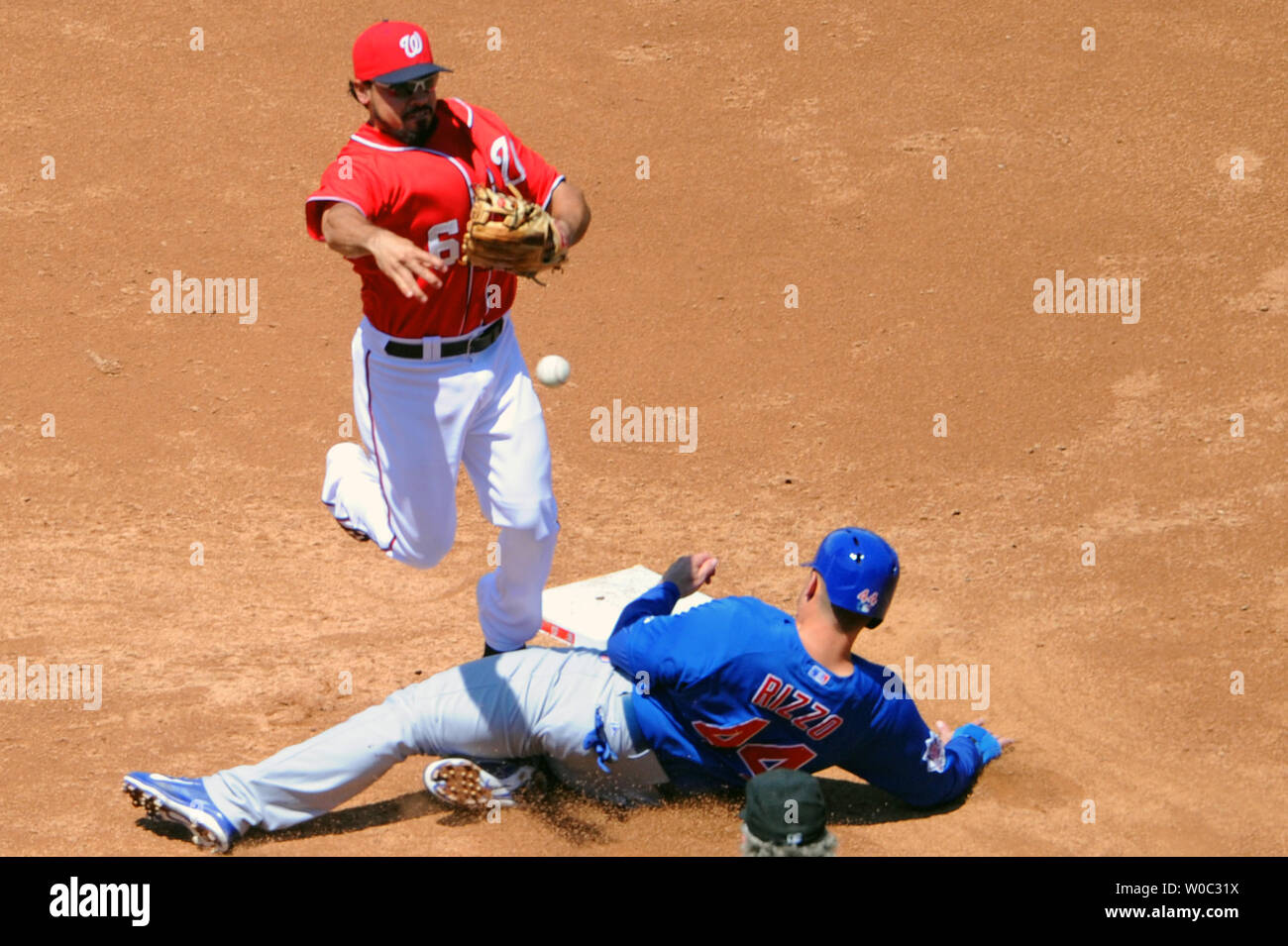 Chicago cubs first baseman anthony rizzo 44 hi-res stock photography ...