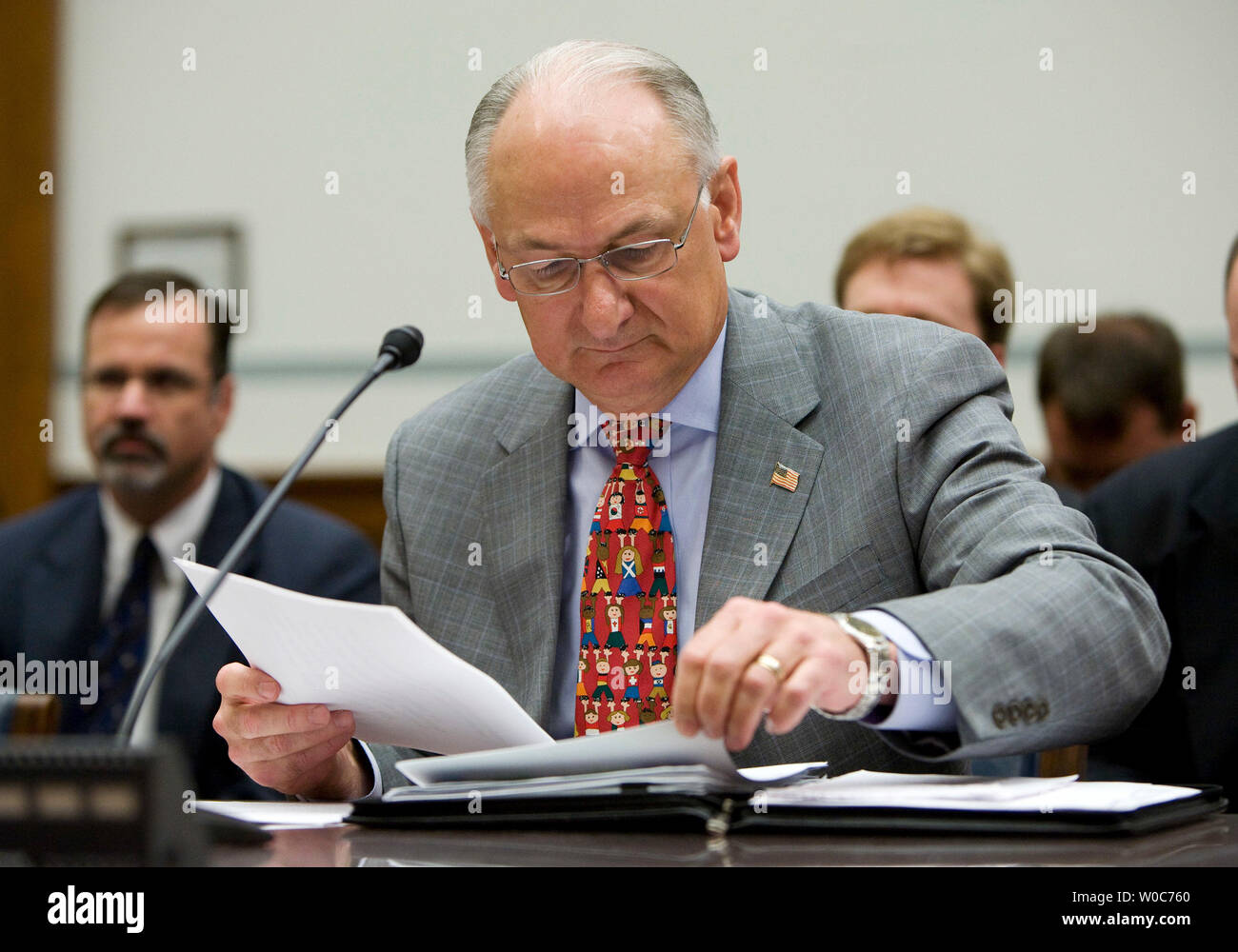 James Finley, Deputy Undersecretary of Defense for Acquisition and Technology, prepares to testify during a joint Senate Oversight and Government Reform Committee and National Security and Foreign Affairs Subcommittee hearing on Defense Department Acquisitions on Capitol Hill in Washington on April 29, 2008. (UPI Photo/Patrick D. McDermott) Stock Photo