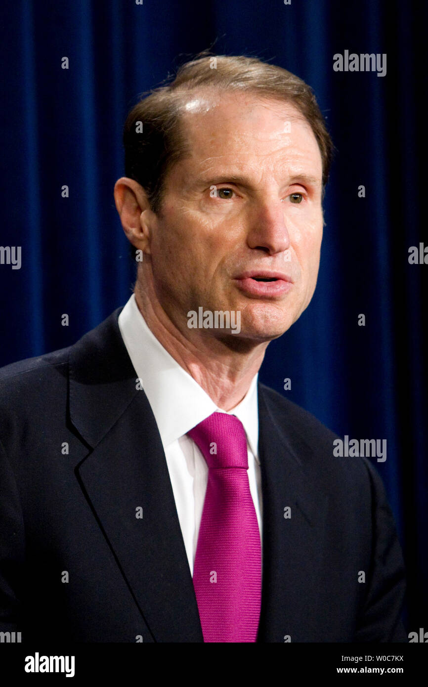 Sen. Ron Wyden, D-OR, speaks during a news conference to unveil the final Phase II reports on pre-war Iraq intelligence on Iraq on Capitol Hill in Washington on June 5, 2008. (UPI Photo/Patrick D. McDermott) Stock Photo