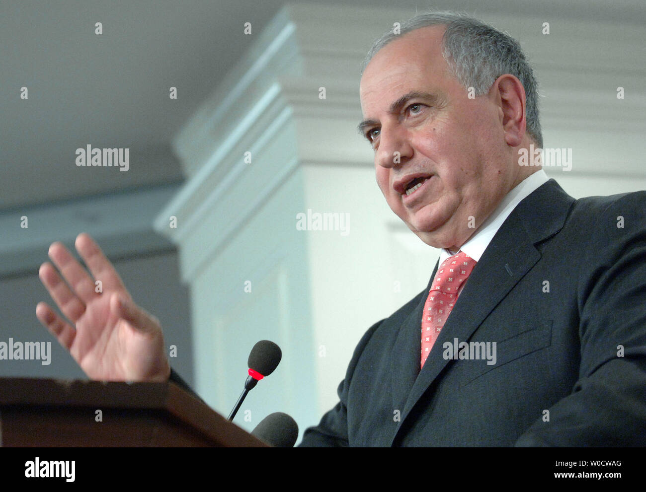 Iraqi Deputy Prime Minister Ahmed Chalabi speaks at an American Enterprise Institute for Public Policy Research in Washington on November 9, 2005. Chalabi is on an eight day trip to the United States. (UPI Photo/Kevin Dietsch) Stock Photo