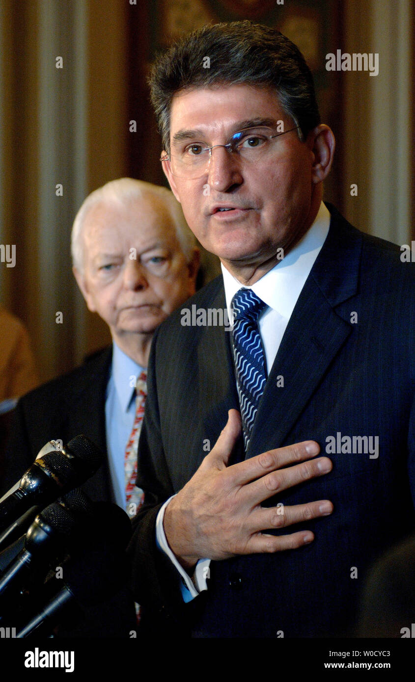 West virginia governor joe manchin hires stock photography and images