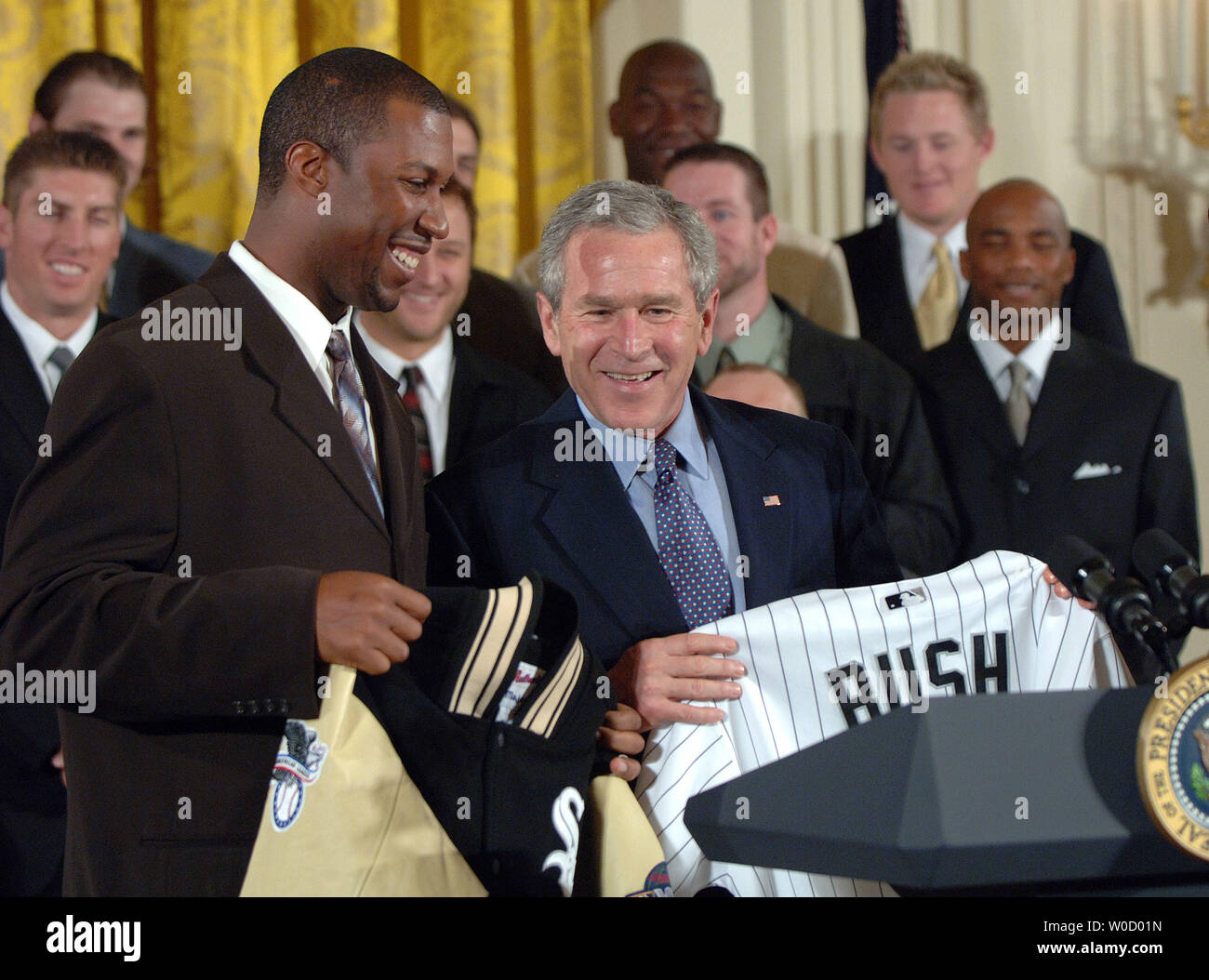 Jermaine dye white sox world series hi-res stock photography and images -  Alamy