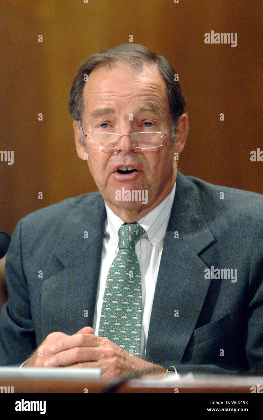 Former Governor of New Jersey and Chairman of the 9/11 Commission Thomas Kean testifies before a Senate Permanent Subcommittee on Investigations hearing on nuclear and radiological threats to the United States, in Washington on March 28, 2006  (UPI Photo/Kevin Dietsch) Stock Photo
