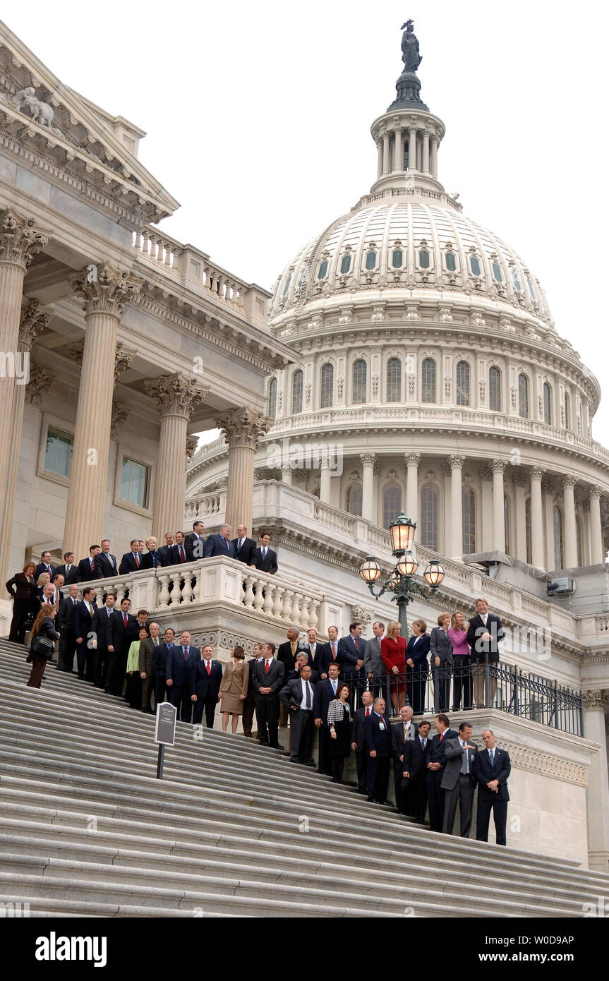 The freshman class of the 110th Congress pose for a group photo on the East Front Steps of the House side of the U.S. Capitol Building, in Washington on November 14, 2006.  The Democrats take control of both the House and Senate in January.  (UPI Photo/Kevin Dietsch) Stock Photo