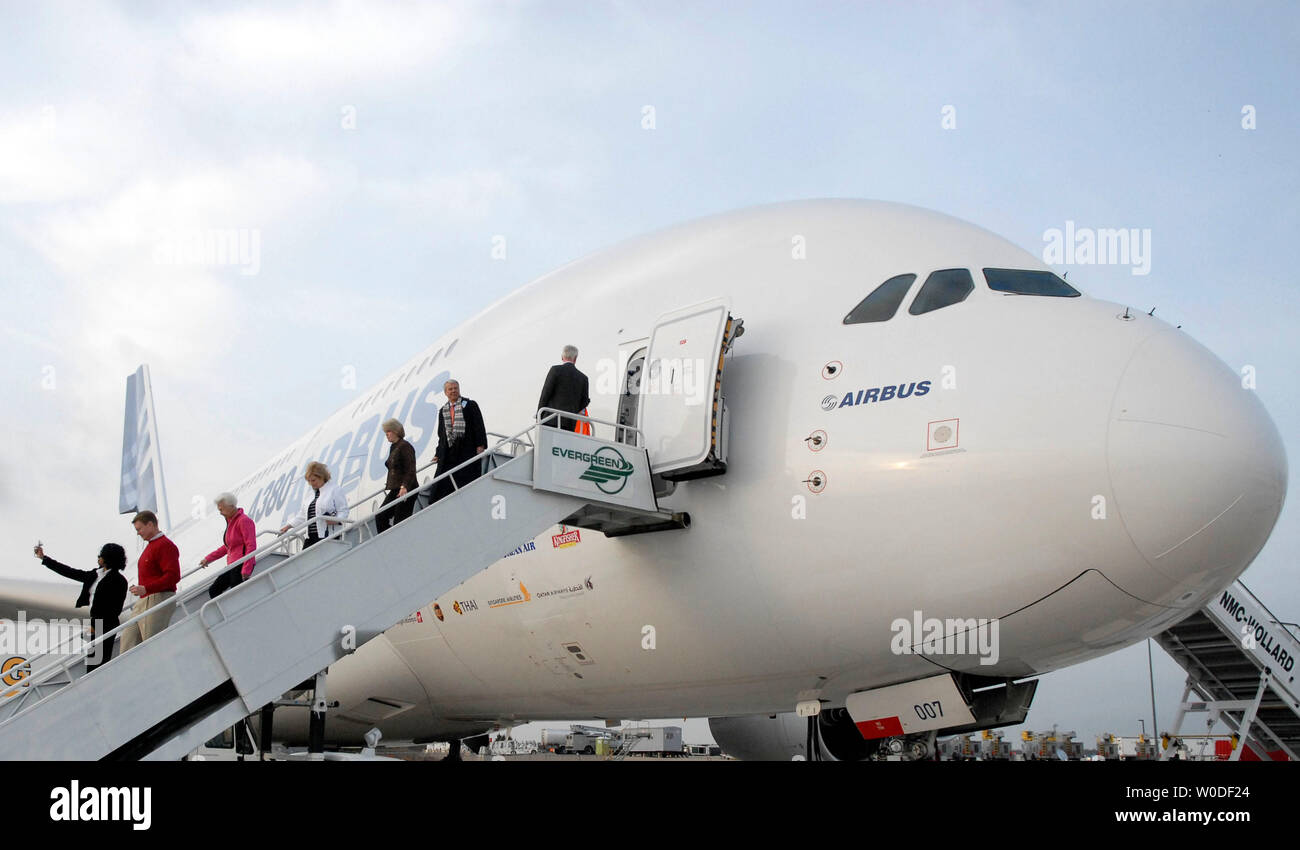 An Airbus A380 aircraft sits on the tarmac at Washington Dulles International Airport in Dulles, Virginia on March 26, 2007. The A380 has a wingspan of 261 feet and a length of 239 feet and is the world's largest passenger plane with the capacity to carry 549 passengers. (UPI Photo/Kevin Dietsch) Stock Photo