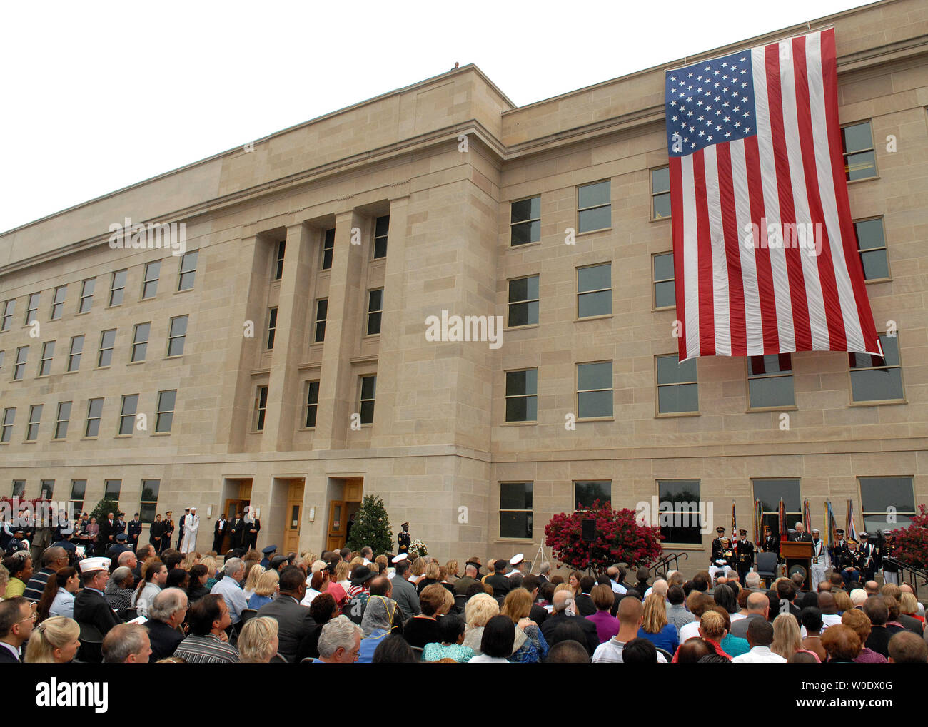 Members of the military and civilians participate in the Pentagon's September 11th Wreath Laying Observance in Arlington, Virginia, on September 11, 2007.  (UPI Photo/Roger L. Wollenberg) Stock Photo
