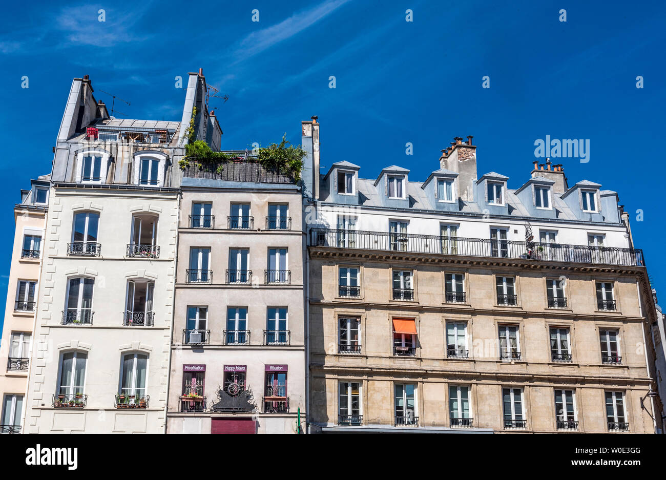 France, 1st arrondissement of Paris, buildings on rue Saint-Honoré Stock Photo