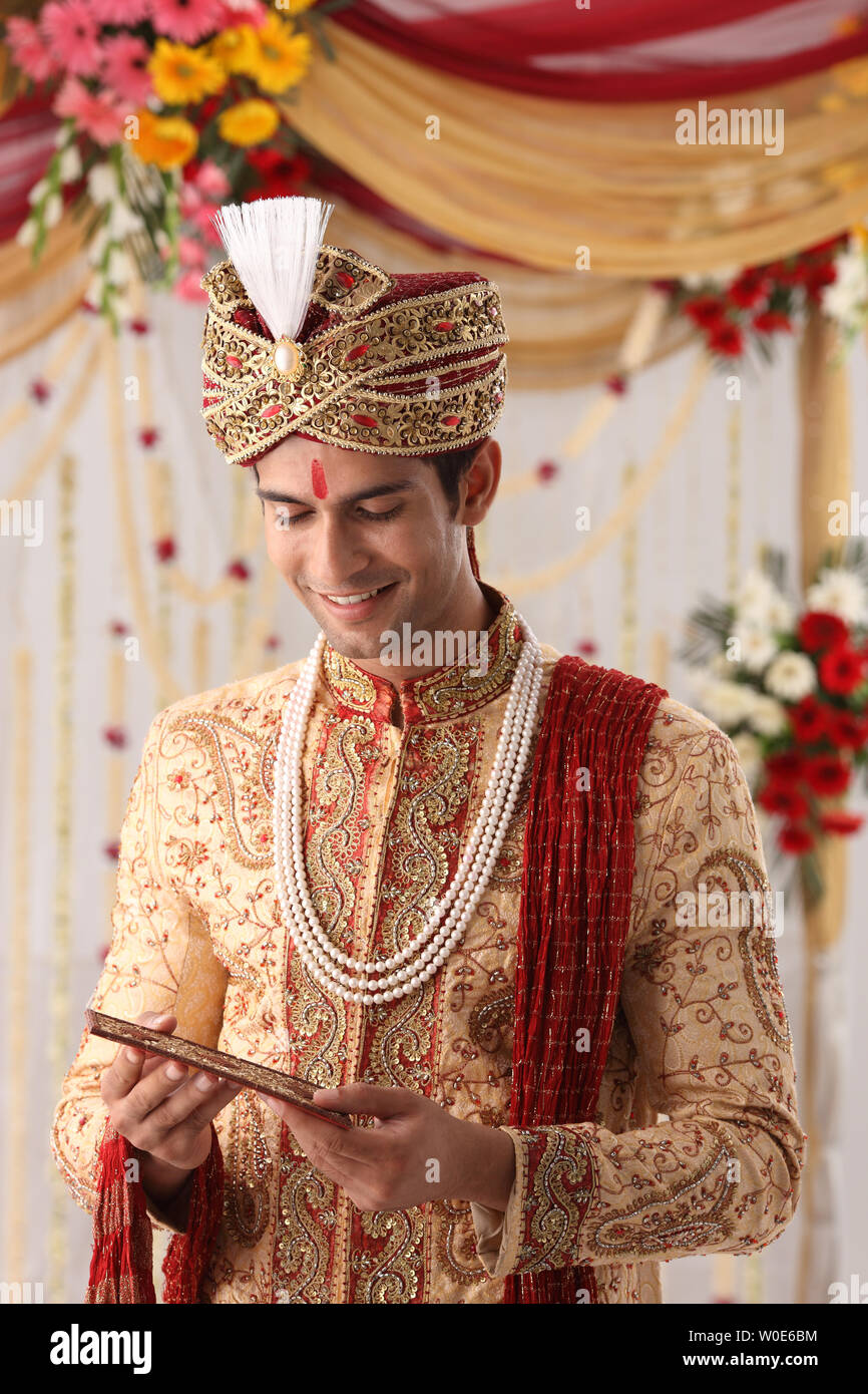 Hindu groom Clearance