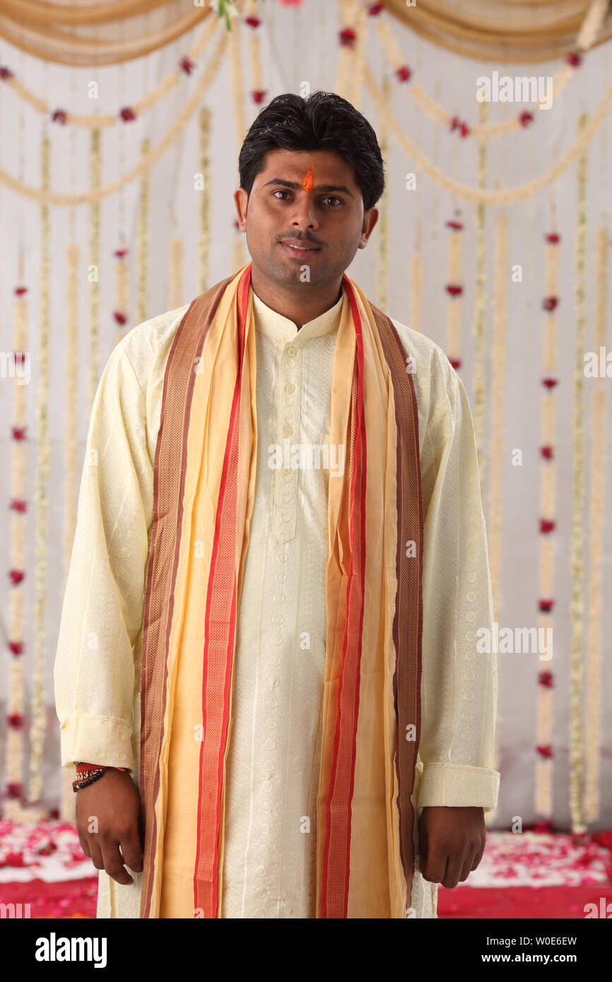 Portrait of a priest in wedding ceremony Stock Photo Alamy