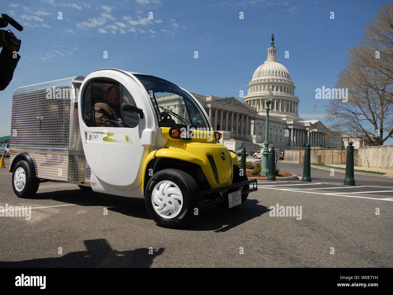 The Global Electric Motorcars (GEM) eL XD electric car is seen on display  on the grounds of the U.S. Capitol in Washington on April 2, 2008. The el  XD features a 7.0