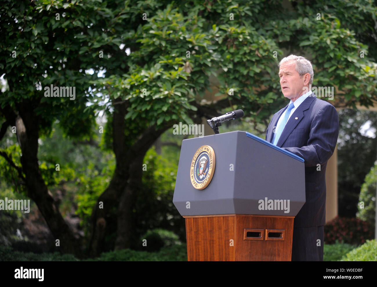 Continental shelf drilling hires stock photography and images Alamy
