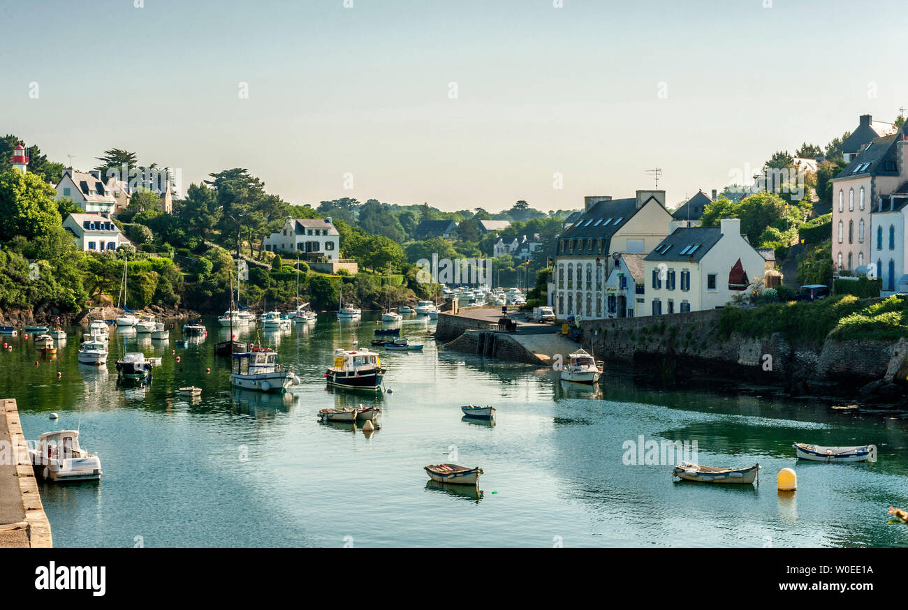 France, Brittany, CloharsCarnoët, port of Doëlan Stock Photo Alamy
