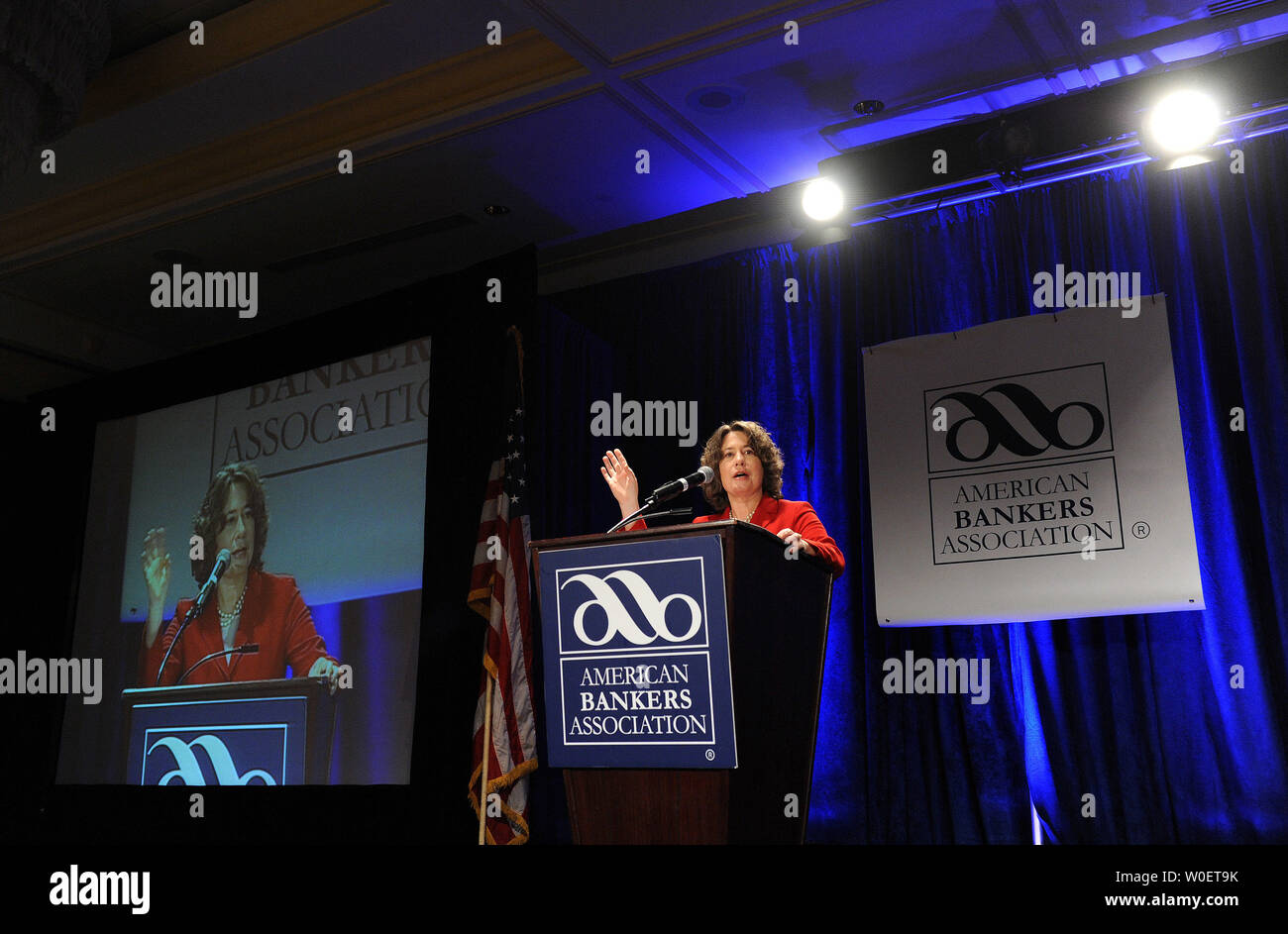 Federal Deposit Insurance Corporation Fdic Chair Sheila Bair