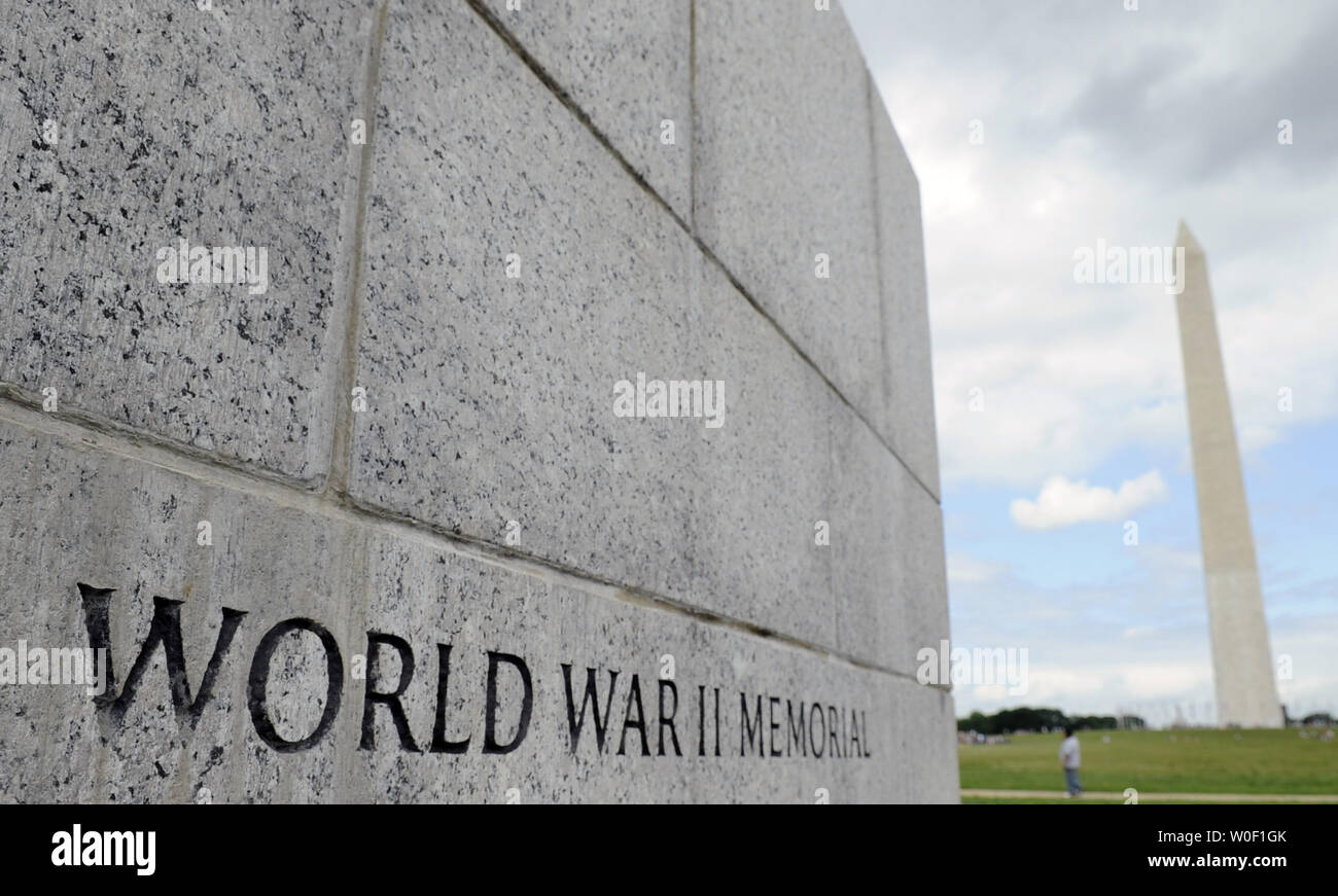 The entrance of the World War II Memorial is seen near the Washington Monument on the 65th anniversary of the D-Day landings in the Normandy region of France, in Washington on June 6, 2009.  (UPI Photo/Alexis C. Glenn) Stock Photo