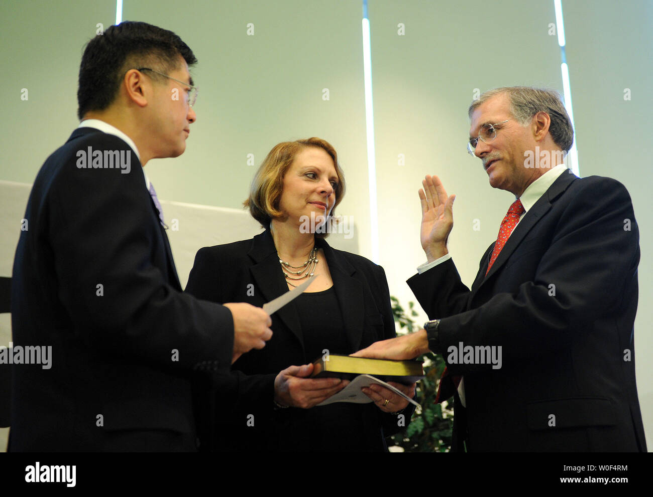 Gary locke census hires stock photography and images Alamy