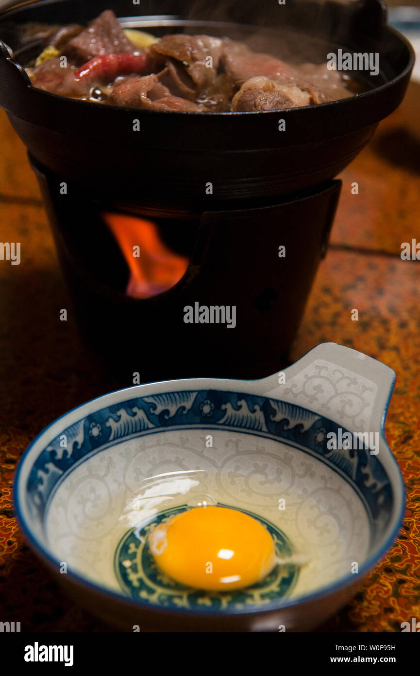 Stewed beef of Matsusaka one ought dip into raw whipped egg , Ise shi