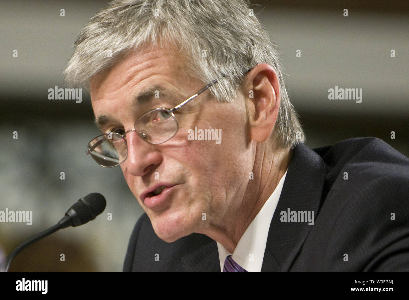 Secretary of the army john mchugh hi-res stock photography and images ...