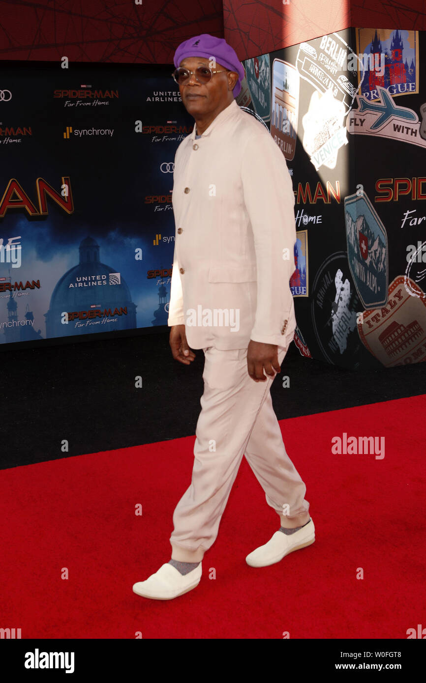 Los Angeles, CA - June 26, 2019: Donovan Mitchell and guest attend the  premiere of Sony Pictures Spider-Man Far From Home held at TCL Chinese  Theatr Stock Photo - Alamy