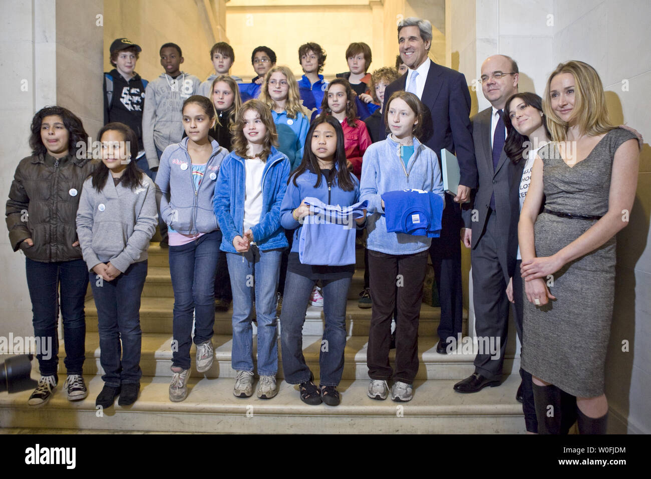 OysterAdams Bilingual School "H20 for Life" students from Washington