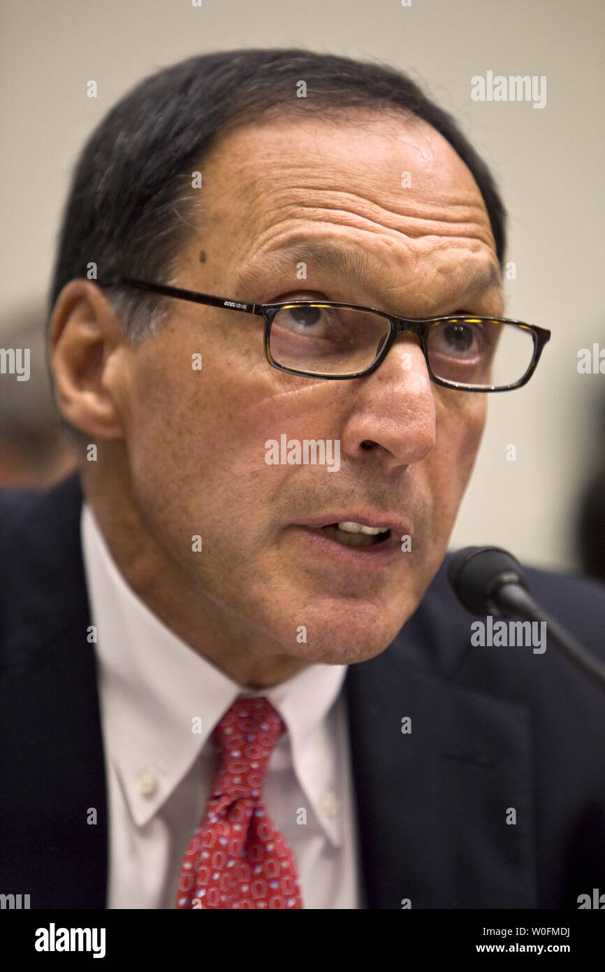 Former chairman and CEO of Lehman Brothers Richard Fuld Jr picture
