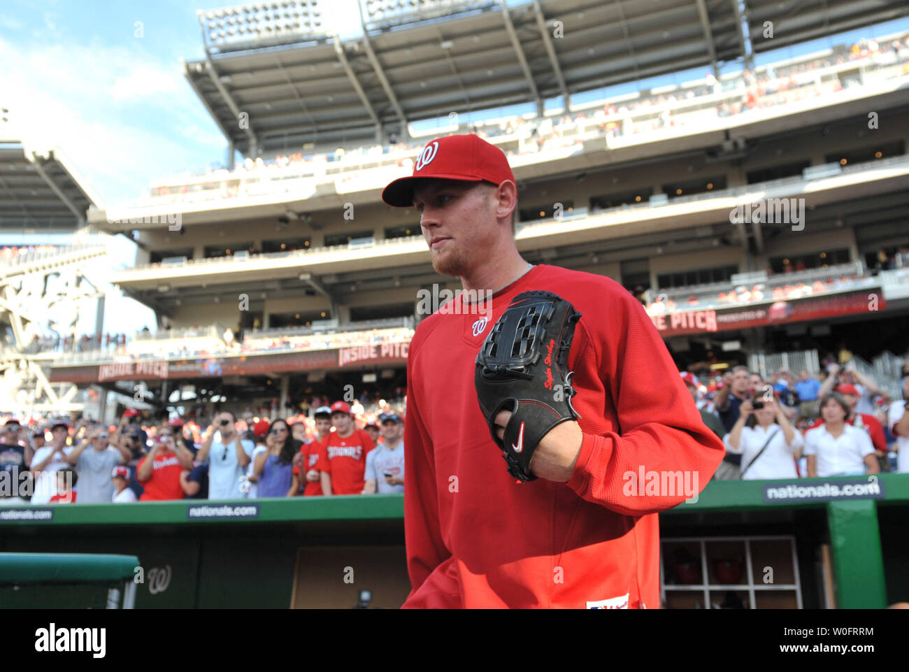 Washington Nationals' Stephen Strasburg fans 14 to win MLB debut