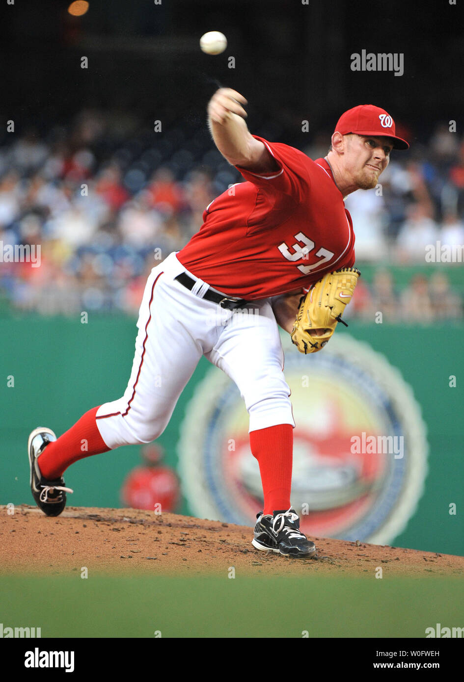 Washington Nationals pitcher Stephen Strasburg pitches against the San ...