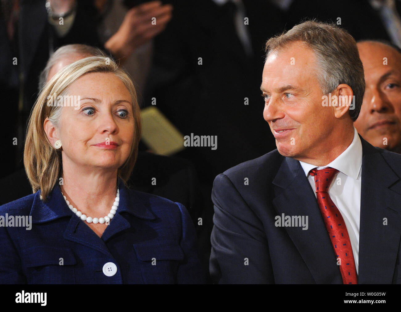 Tony blair white house hi-res stock photography and images - Alamy