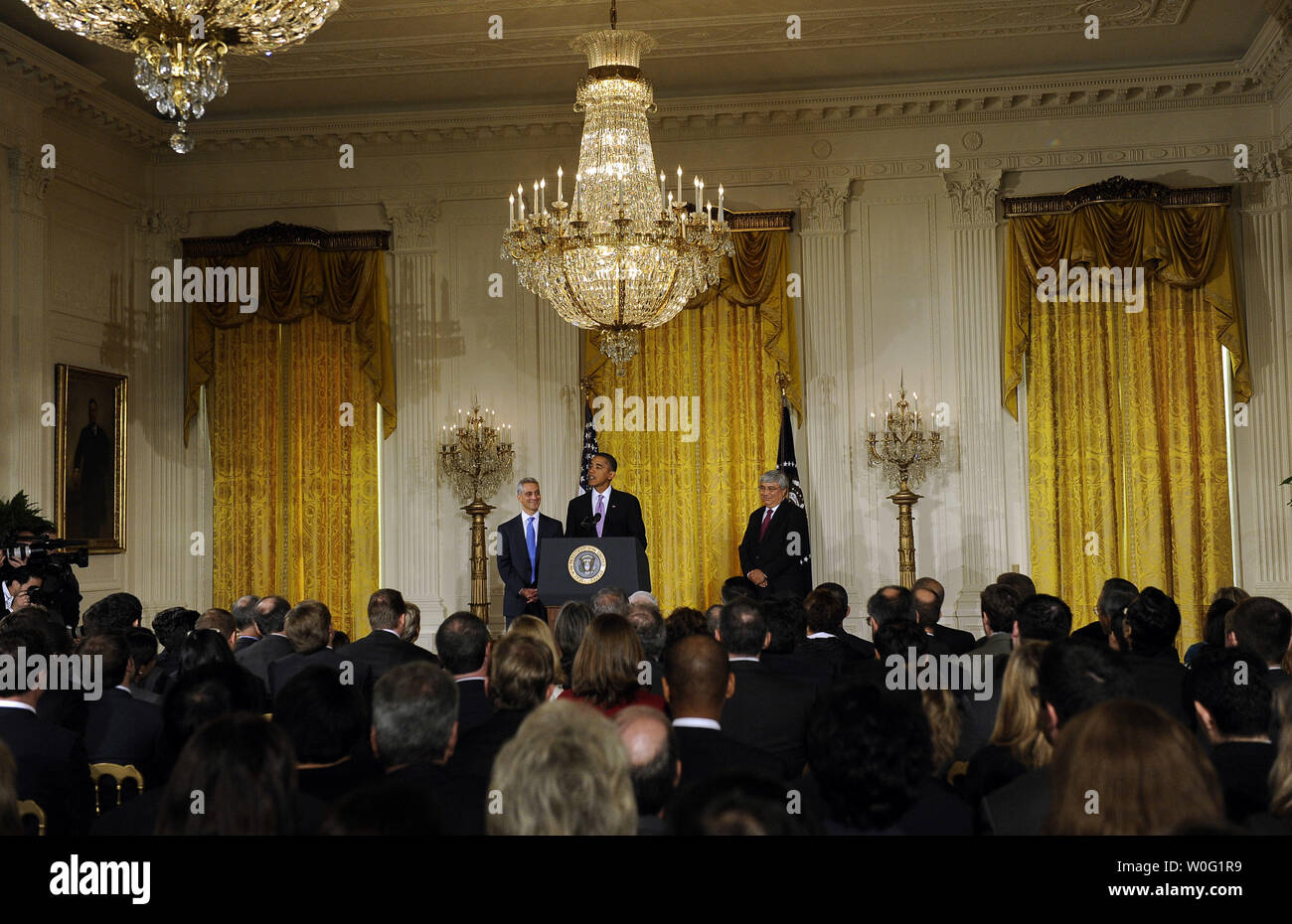 U S President Barack Obama Names Pete Rouse R As His New