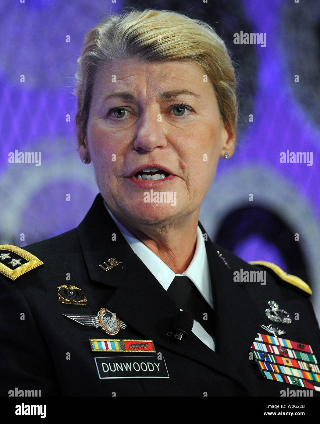 Army gets first female four-star general