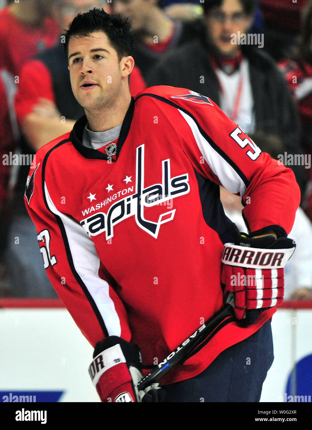 Washington Capitals Mike Green warms up 