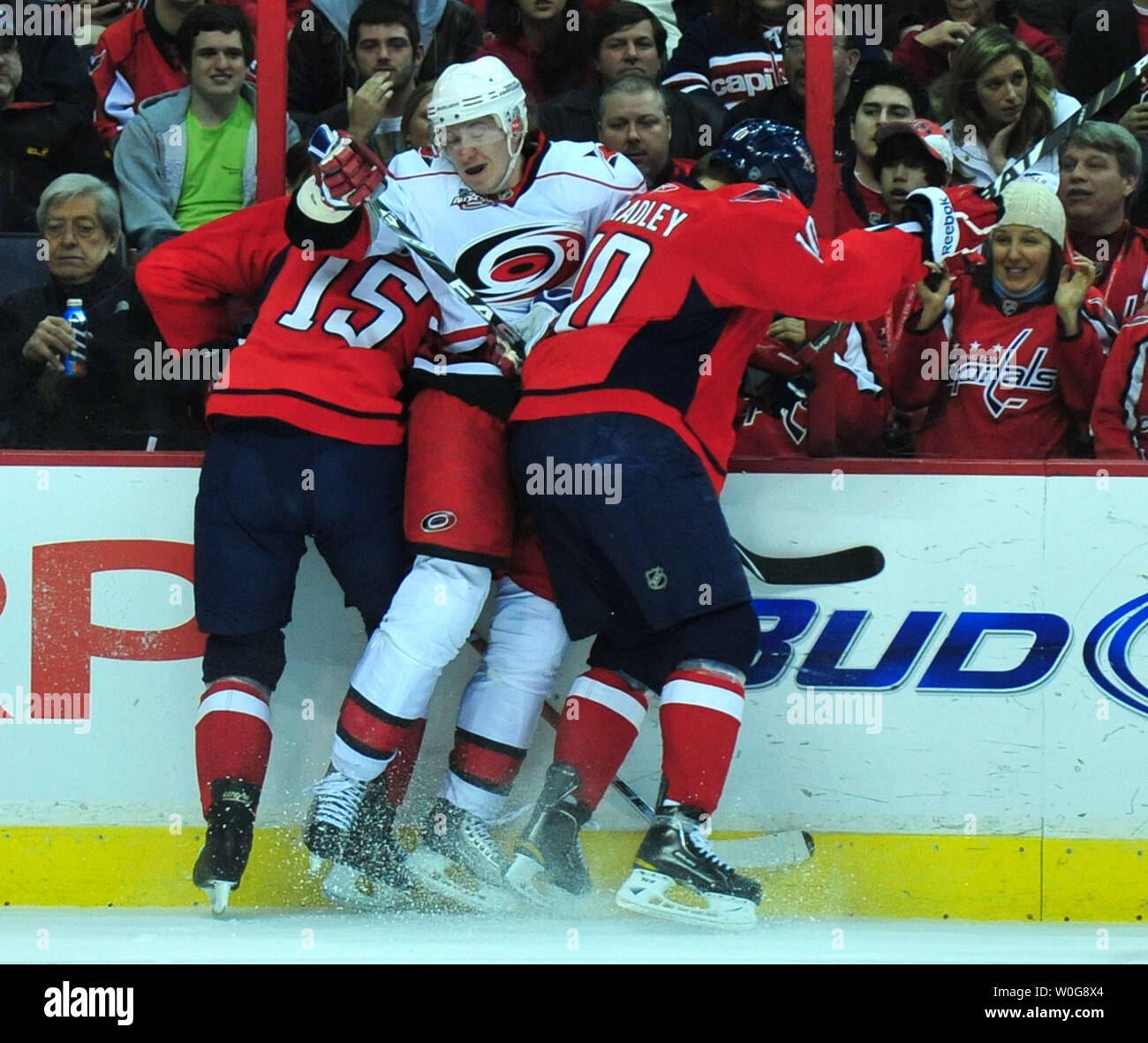 Carolina hurricanes (nhl team) hi-res stock photography and images - Alamy