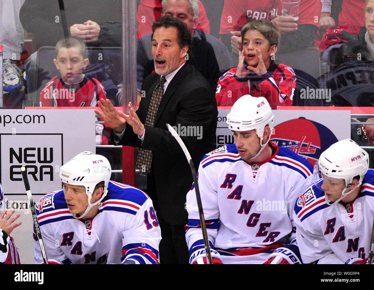 New york rangers hockey team hi-res stock photography and images