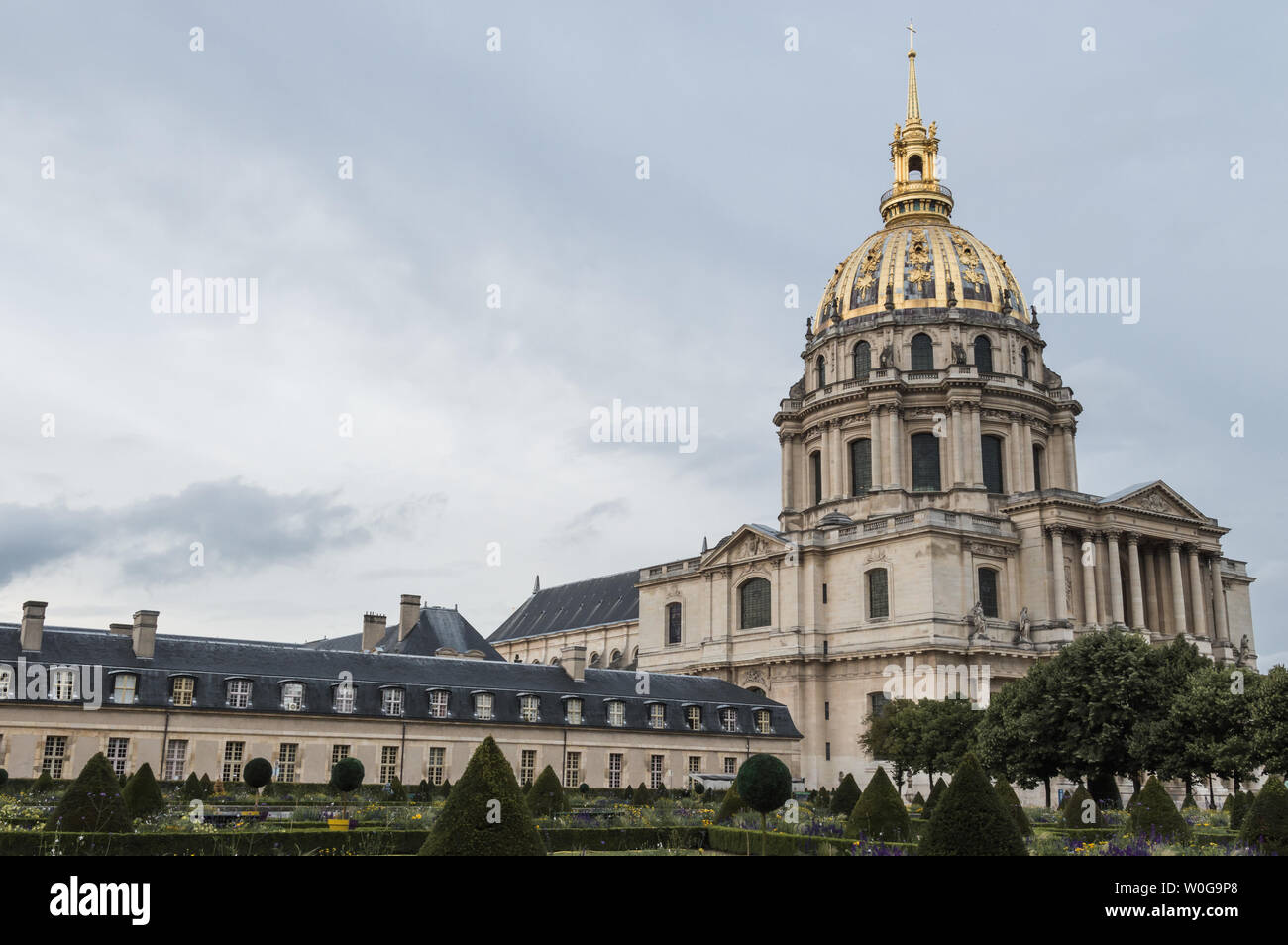 Dramatic view of the facede of the L’Hôtel national des Invalides (Residence of the invalids) Stock Photo