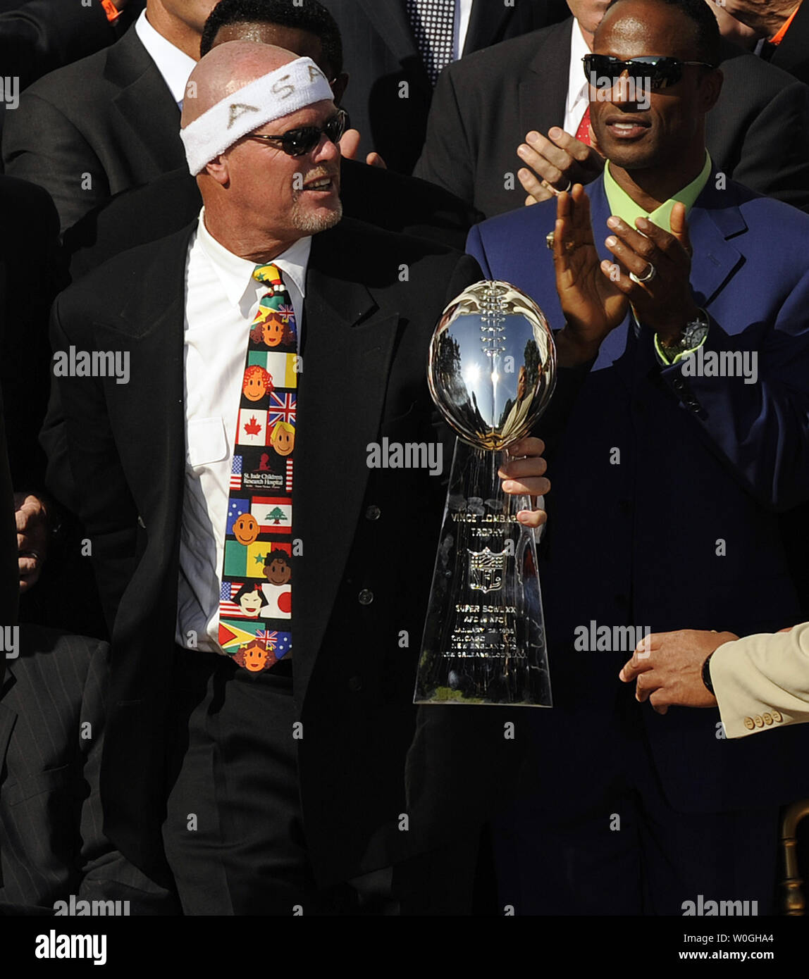 jim mcmahon bears jersey white house