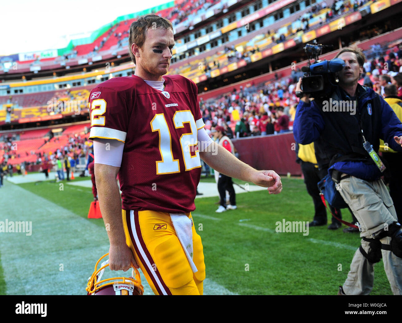 The leaves john beck hires stock photography and images Alamy