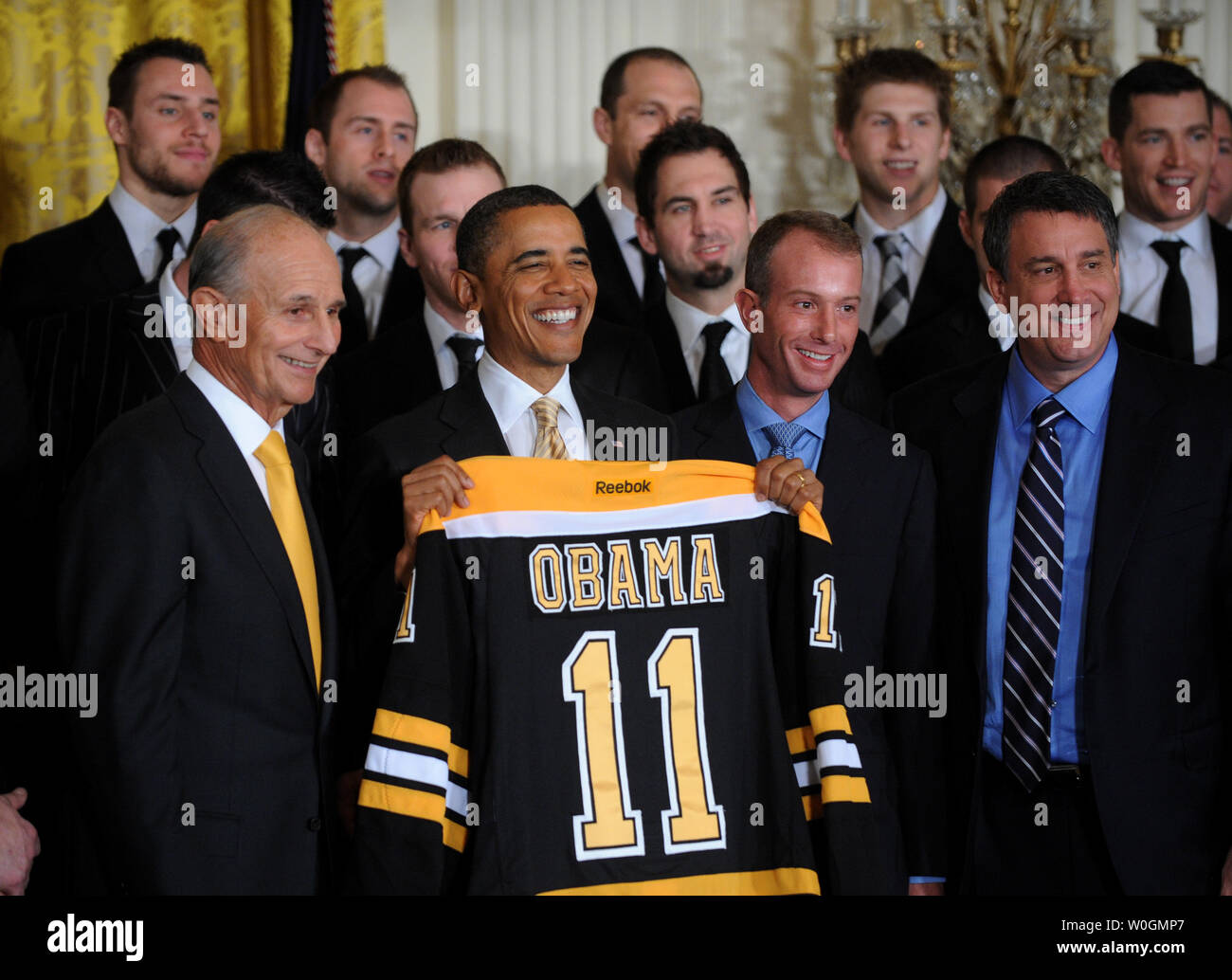 Obama honors Stanley Cup champion Boston Bruins