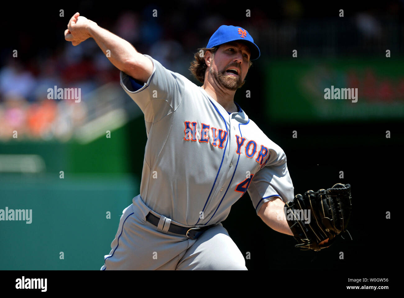 R a dickey mets hi-res stock photography and images - Alamy
