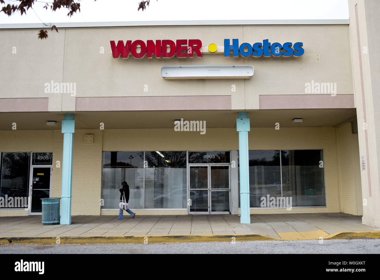 An out-of-business Wonder Bread Hostess outlet store is seen in Camp Spring, Maryland on November 20, 2012. Hostess Brands, the maker of Twinkies, Ding Dongs, Wonder Bread and other baked goods, announced on November 9 it will shut down after it's Chapter 11 bankruptcy restructuring failed in the wake of a workers strike brought on by an imposed contract that would cut workers' wages by 8 percent.  UPI/Kevin Dietsch Stock Photo