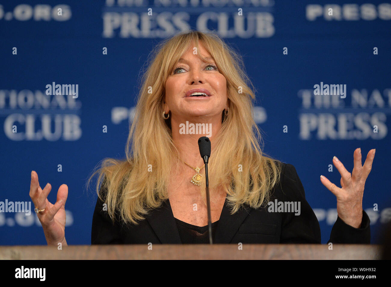Actress Goldie Hawn speaks on sciencebased education programs to(08)